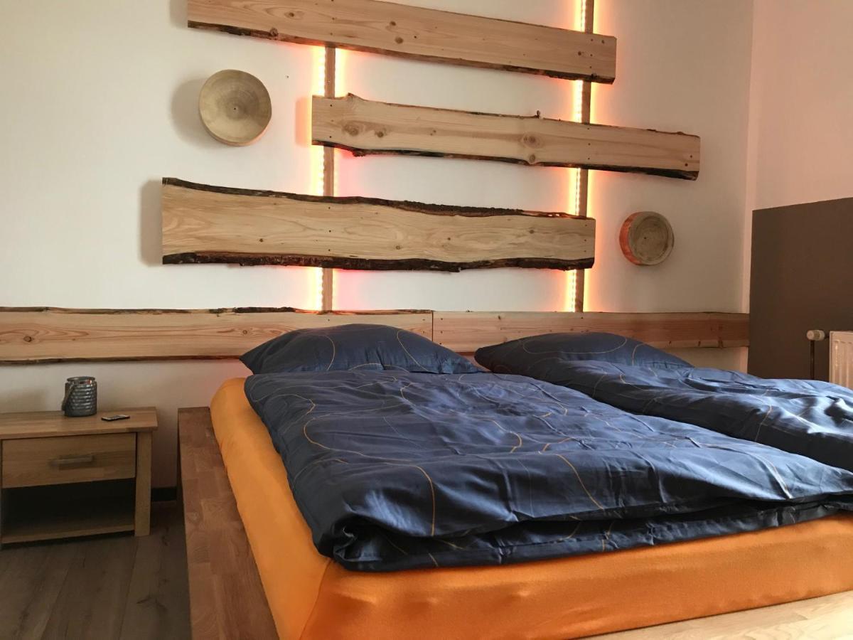 Stadthaus Artur - Apartment Madrid Remscheid Buitenkant foto