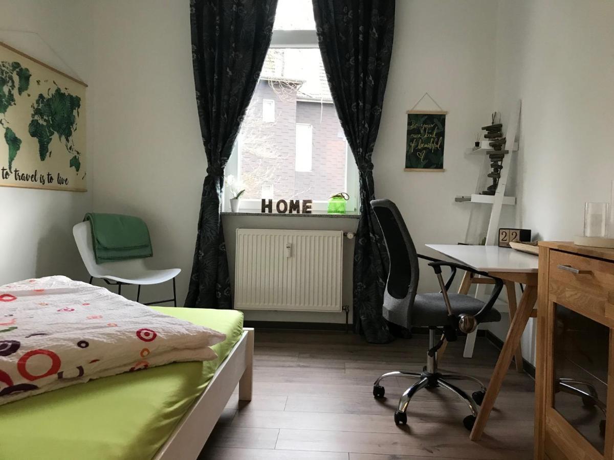 Stadthaus Artur - Apartment Madrid Remscheid Buitenkant foto